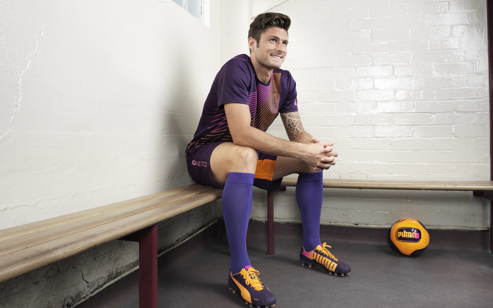 哈兰德点球与禁区表现数据引媒体热议,哈兰德精选